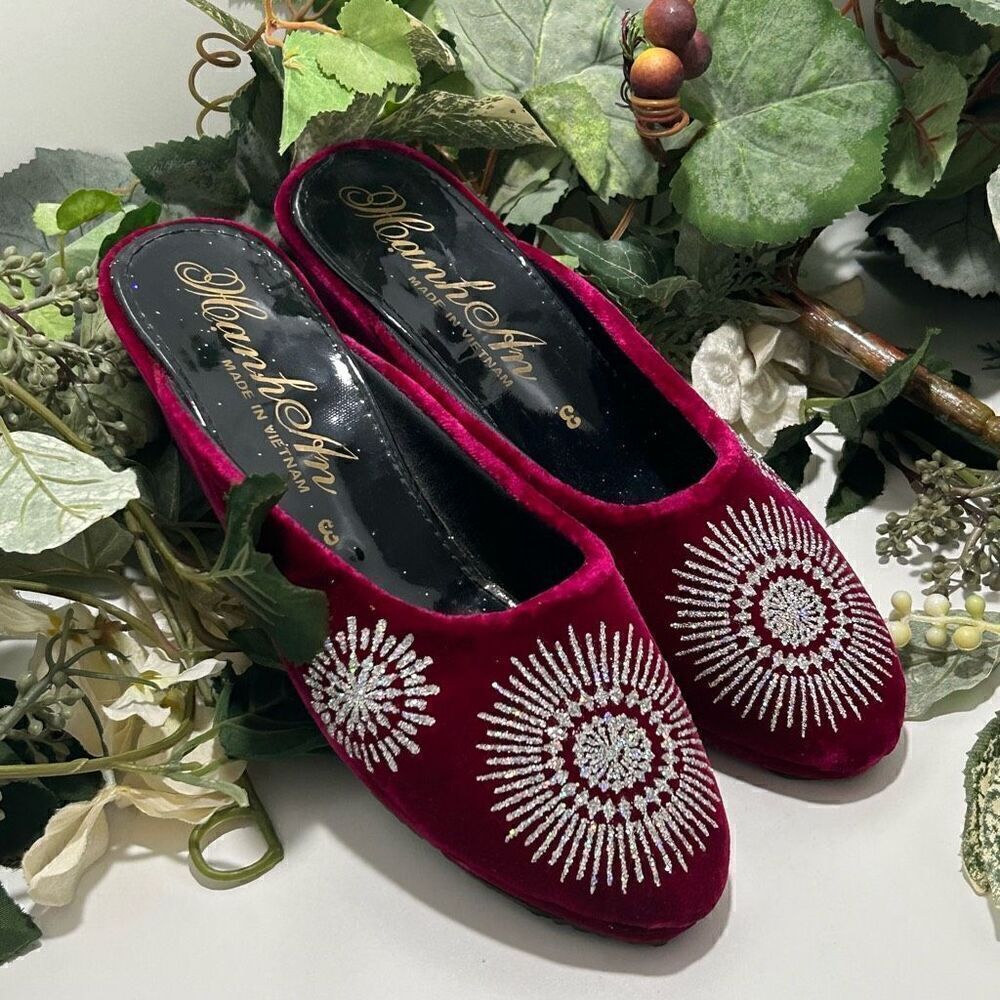 Hanh An Mule Slippers Womens Size 3 Burgundy Glittered Velvet Wedge Heel Slip-on